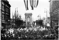 1941. március 23-án a Szovjetunió visszaadta a magyar szabadságharc zászlóit